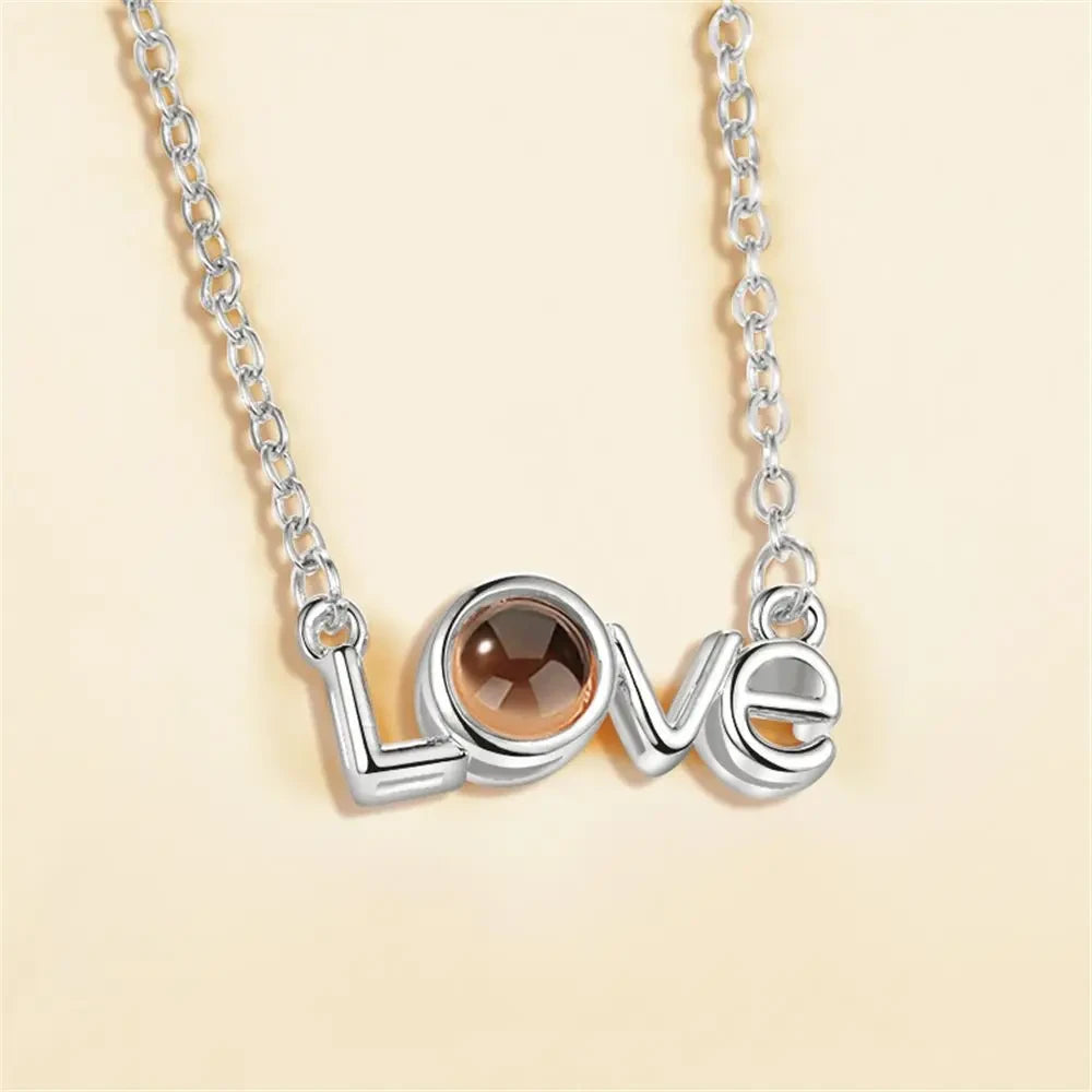 Romantic Projection Pendant Necklace